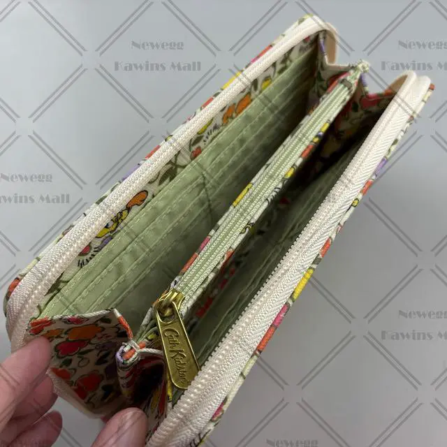 Alt view image 5 of 7 - Cath Kidston x Looney Tunes Special Edition Continental Zip Wallet Water Resistant Matt Oilcloth Long Zipped Purse Bugs Bunny and Friends Pattern Tweety Bird Sylvester with Ditsy Floral