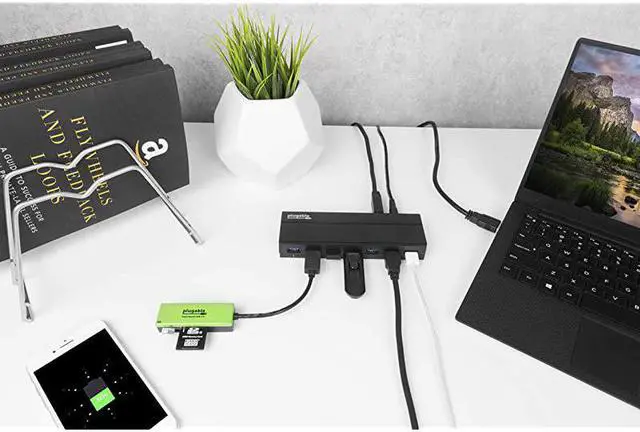 Alt view image 2 of 4 - 7Port USB 30 Hub with 36W Power Adapter