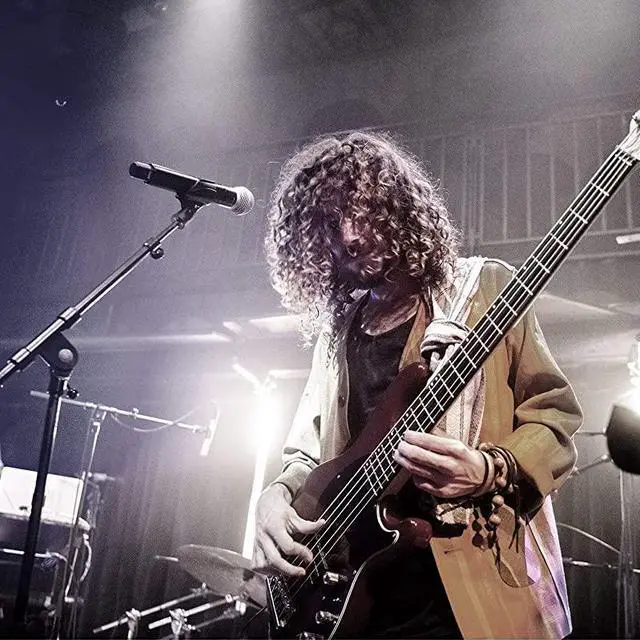 Alt view image 2 of 7 - SM58S Vocal Microphone with On Off Switch