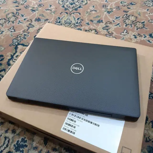 Alt view image 2 of 3 - Dell Latitude 7420 - Intel Core i5 1145G7 - vPro - Win 11 64-bit - Iris Xe Graphics - 16 GB RAM - 256 GB SSD