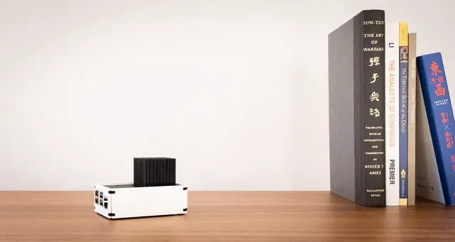 Alt view image 5 of 5 - Dickson Chow SQ1 - Minimalist, Silent, Passively Cooled Raspberry Pi 4 Case, White