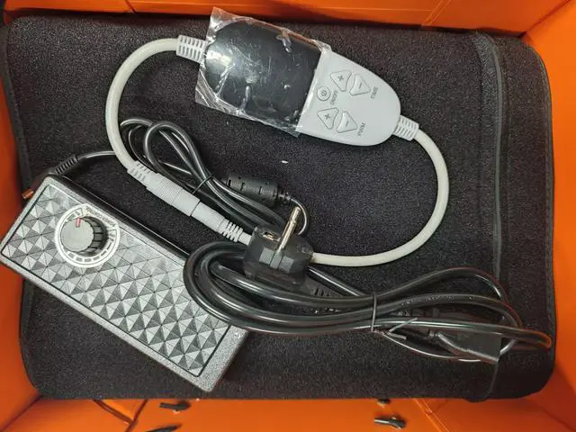 Alt view image 2 of 4 - COZING Red Light Therapy Mat for Body, Red Light Mat with 630Pcs 3 Wavelength LEDs for Body Pain Relief, 62.99" x13.78" Large Mat with Personalized Mode Adjustment for Easy Use