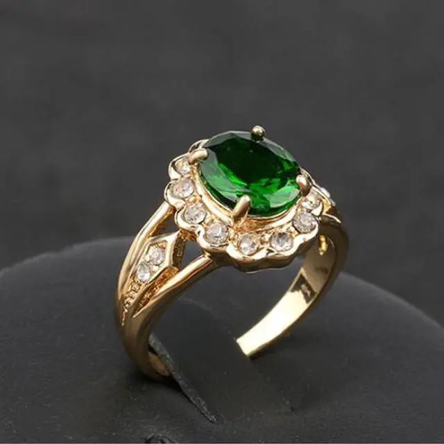 Alt view image 5 of 5 - Fashion Vintage Oval Green Gem Diamond Ring 10