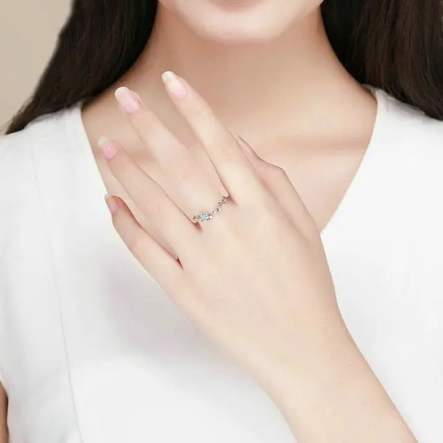 Alt view image 6 of 6 - Star Diamond Hollow Ring S925 Sterling Silver Ladies Five-pointed Star Open Ring