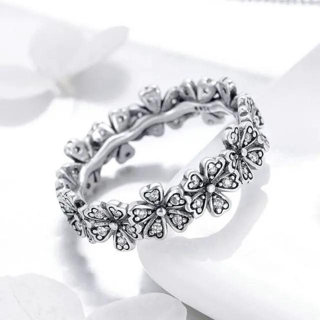 Main image of Simple Silver Sparkle Daisy Floral Diamond Ring for Women Size: 7