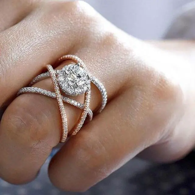 Main image of Rose Gold-plated Color Separation Ring Creative Cross Zircon Engagement Ring (6)