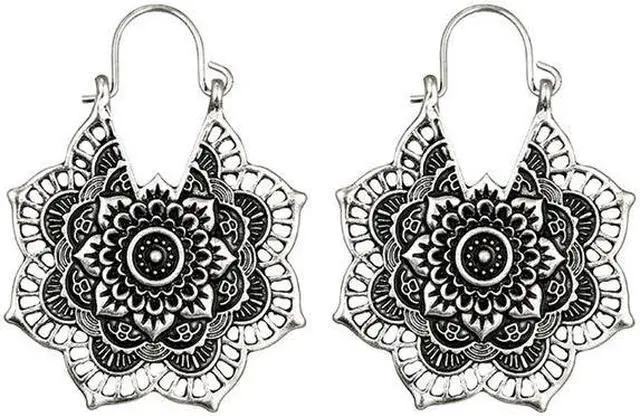 Main image of Vintage Ethnic Style Metal Openwork Flower Flower Earrings Bohemian Carved Earrings (silver) Silver