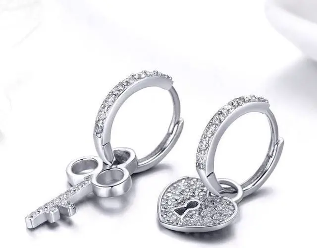 Alt view image 2 of 7 - Key Lock Earrings S925 Sterling Silver Platinum-plated Simple Earrings CE577