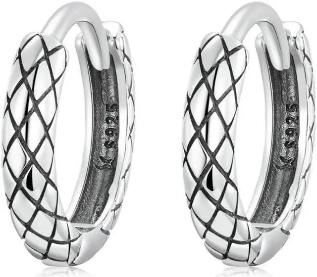 Main image of S925 Sterling Silver Snake Texture Ear Buckle Women Earrings Snake Texture