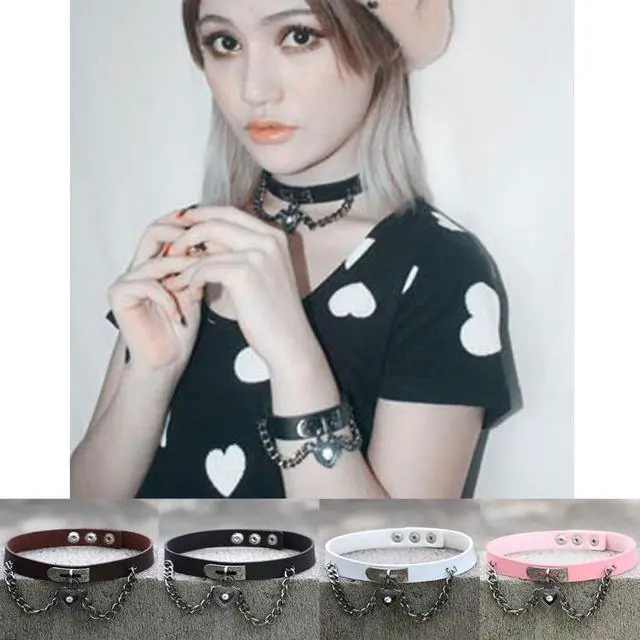 Main image of European and American Harajuku Punk Heart-shape Lock Leather Collar Choker Bracelet, Random Color Delivery