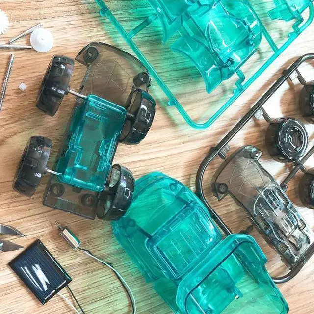 Alt view image 6 of 7 - DIY Solar Toys Assembled Engineering Vehicle Model Educational Toy Engineering Vehicle (Random Type Delivery)