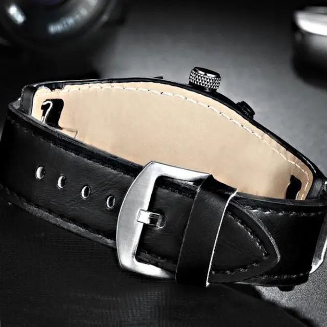 Alt view image 3 of 6 - FNGEEN P1010 Men Fashion Large Dial Leather Belt Watch Student Casual Quartz Watch (Black Leather With Red Words)