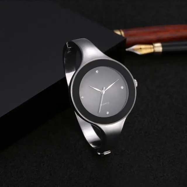 Alt view image 2 of 2 - 2 PCS Women Simple Style Alloy Thin Strap Quartz Watch (White)