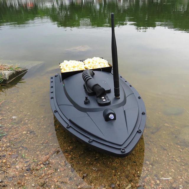 Flytec RC Boat 2011-5 Fish Finder 1.5kg Loading 500m Remote Control Fishing  Bait Boat Toys for Children Lipo battery Ship 