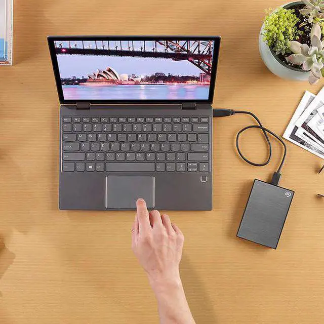 Alt view image 4 of 13 - Seagate Backup Plus 5TB Portable Hard Drive with Rescue Data Recovery Services
STHP5000600