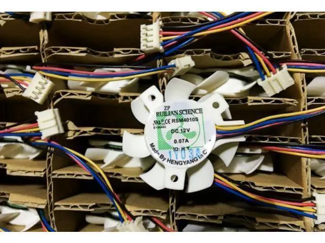 Alt view image 4 of 4 - For NVIDIA GeForce 310 video card fan XINRUILIAN RSM4010S 12V 0.07A 4 wires 4 pins pwm