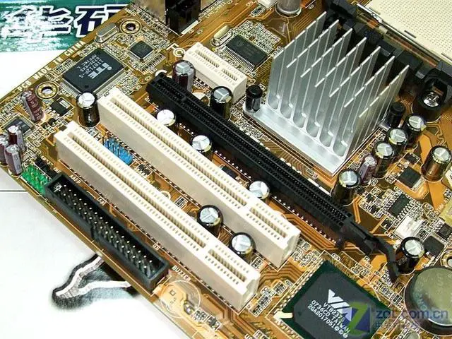 Alt view image 3 of 5 - ASUS M2V-MX SE Socket AM2 DDR2 2GB Micro ATX Motherboard