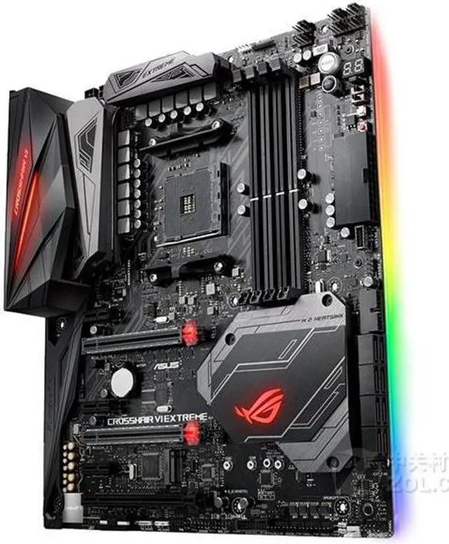 Alt view image 3 of 4 - ASUS ROG CROSSHAIR VI EXTREME Socket AM4 DDR4 64GB E-ATX Motherboard