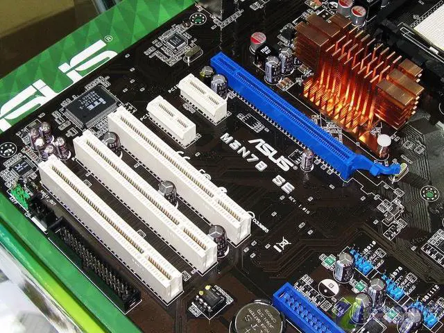 Alt view image 2 of 5 - ASUS M3N78 SE Socket AM2/AM2+ DDR2 8GB ATX Motherboard