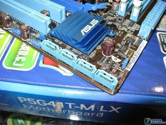 Alt view image 3 of 4 - ASUS P5G41T-M LX LGA 775 DDR3 8GB Micro ATX Motherboard