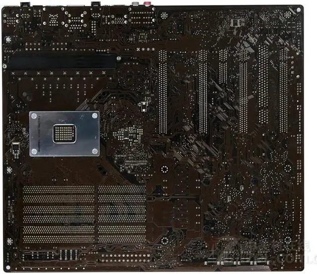 Alt view image 2 of 4 - ASUS Rampage III Extreme LGA 1366 DDR3 24GB ATX Motherboard