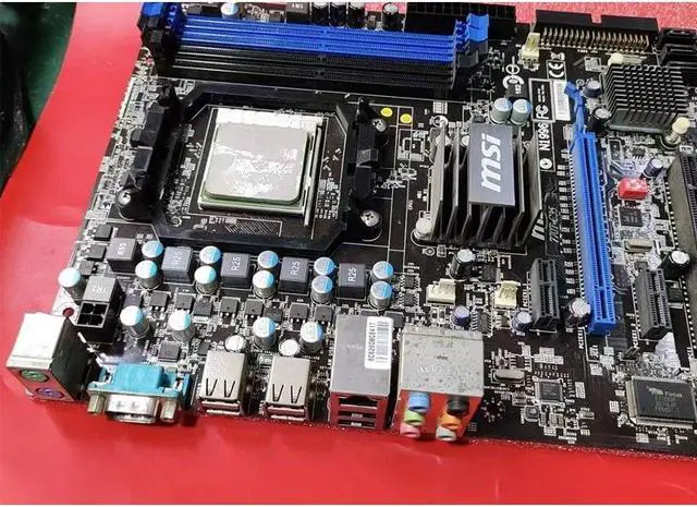 Alt view image 4 of 4 - MSI 770T-C35 AMD 770 Socket AM2/AM2+ DDR2 16GB ATX Motherboard