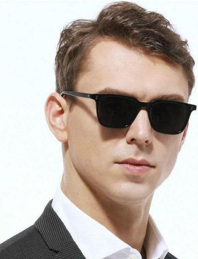 light Sunglasses Men/Women Fashion UV Protection Male/Female Sun Glasses  Dust goggles/Eyewear/Shades 