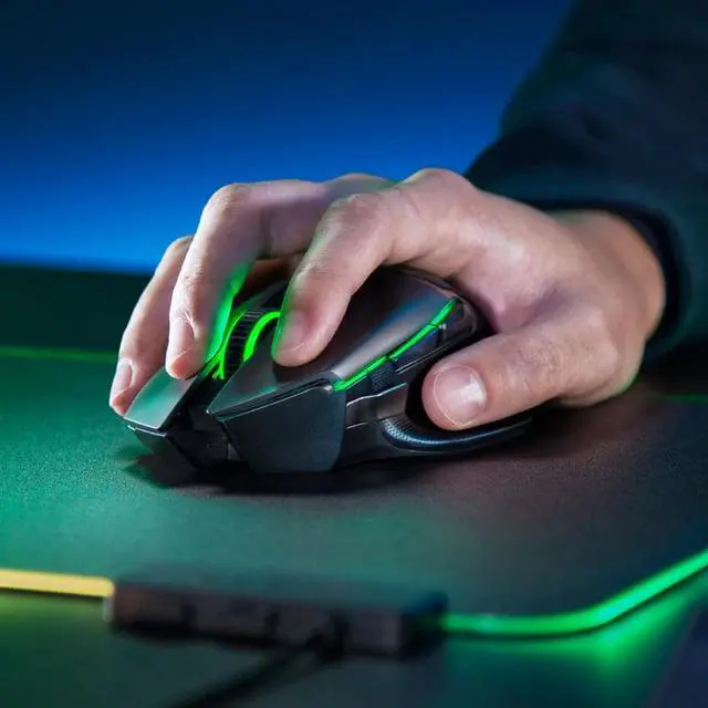 Alt view image 5 of 5 - Basilisk Ultimate Edition wireless gaming  mouse 20000DPI RGB base HyperSpeed wireless technology about 100h battery life