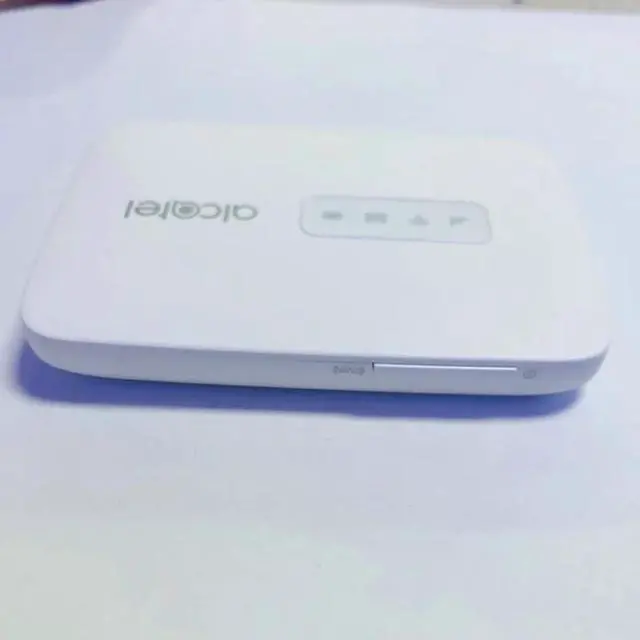 Alt view image 3 of 5 - Alcatel Zone MW40V LTE Hotspot  MW40 wireless 4G Router 4G LTE WiFi Hotspot 150Mbps mw40v