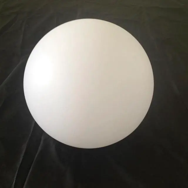 Main image of 35-60cm White Plastic Decoration ball Shell Case Indoor or Outdoor for Home/hotel/garden/siwmming pool Only to Japan