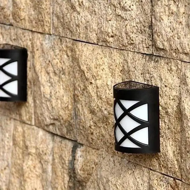 Main image of Vista Spotlight Solar Wall Light In Lattice Design - Black