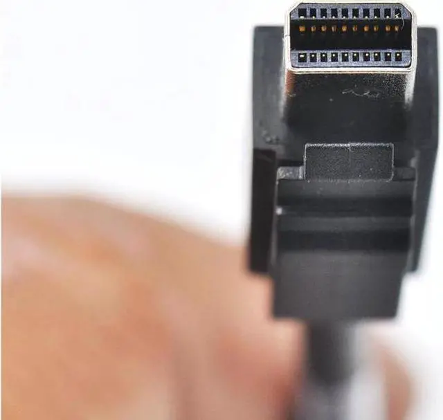 Alt view image 3 of 5 - 703216-001 | SP 708463-001 For HP Mini Display Port (DP) to Display Port cable