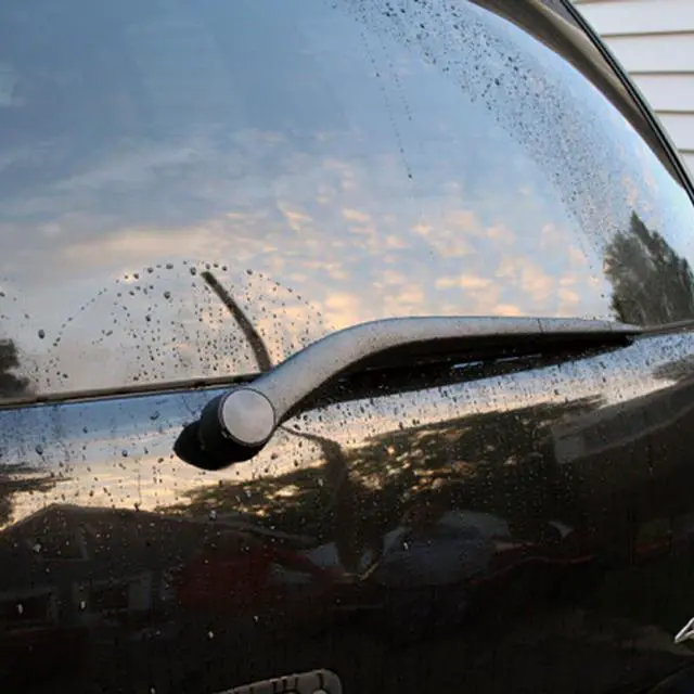 Alt view image 4 of 5 - For Dodge Durango 04-09 Chrysler Aspen 07-09 OE Quality Rear Wiper Arm  Blade