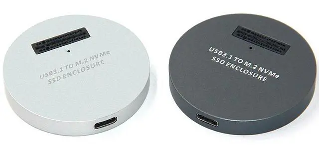 Alt view image 6 of 7 - LM-914 USB 3.1 Type-C to PCI-E M.2 NVMe SSD Enclosure Adapter Converter for Windows OSX Linux Silver