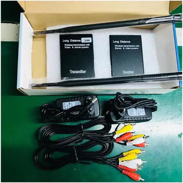 Alt view image 3 of 4 - 2.4Ghz HIFI Digital Wireless Audio Video Adapter Receiver Music Wireless Wifi Transmitter Receiver DC 12V with 3.5mm Audio Cable