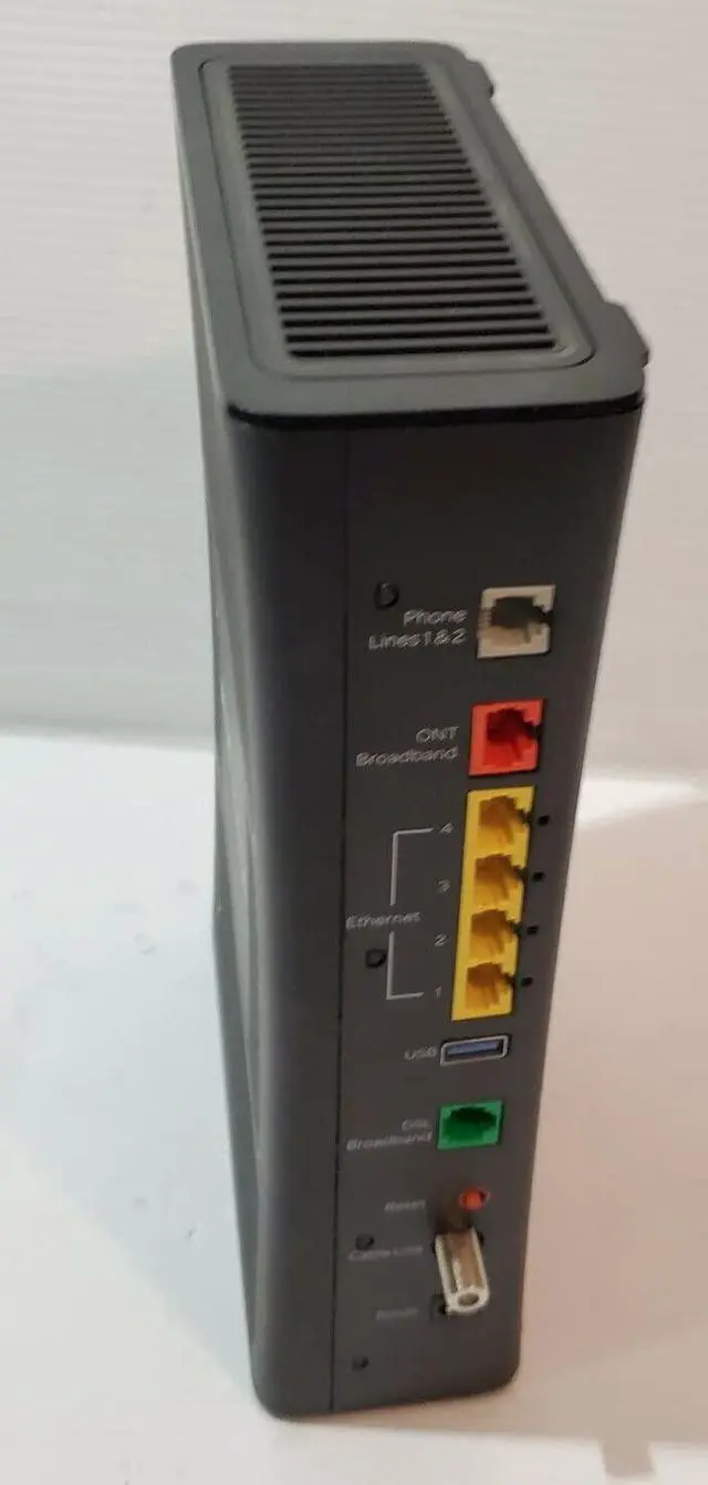 Main image of AT&T U-verse Pace 5268AC Gateway Internet Wireless Modem Router with power adapter