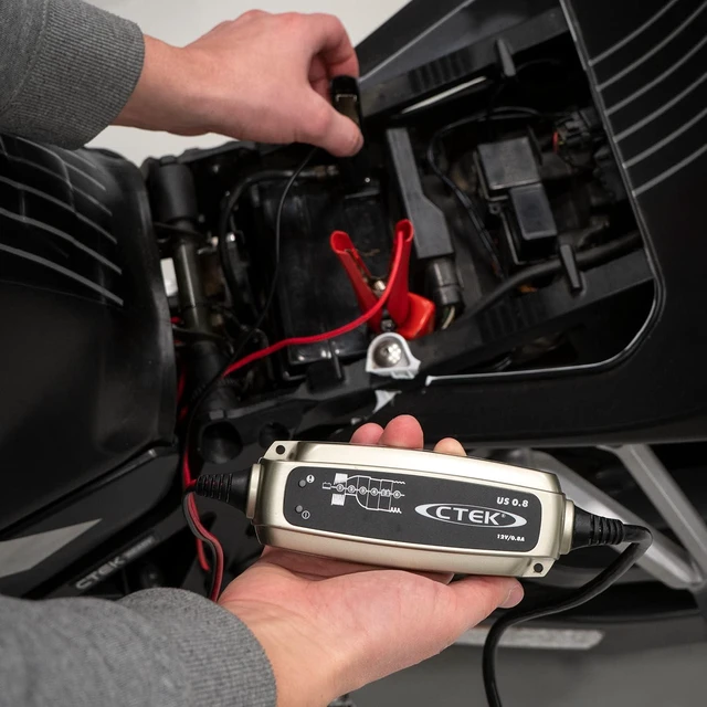 Alt view image 7 of 7 - (56-865) US 0.8 12 Volt Fully Automatic 6 Step Battery Charger,Black