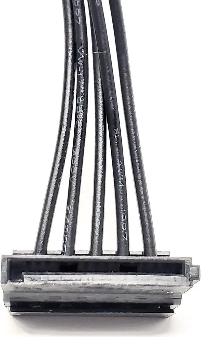 Alt view image 3 of 5 - Micro Connectors 23 Inches 1 to 4 15-Pin SATA Power Splitter Cable (F03-PWRX4)