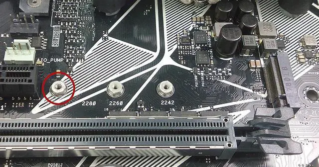 Alt view image 4 of 7 - Micro Connectors M.2 SSD Mounting Screws Kit for ASUS, Gigabyte and MSI Motherboards (L02-M4SG-KIT)