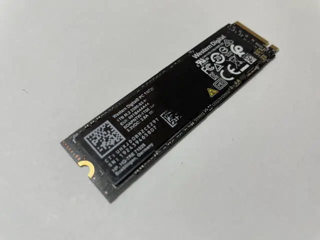 Alt view image 3 of 5 - SDAPNTW-1T00 Western Digital PC SN720 1TB TLC Pcie 3.0 X4 Nvme M.2 2280 SSD M.2 SSD / Solid State Drive