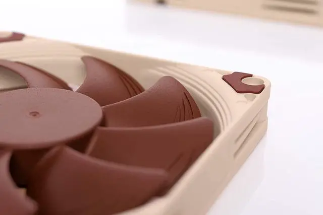 Alt view image 5 of 7 - Noctua NF-A9x14 PWM, Premium Quiet Fan, 4-Pin (92x14mm, Brown)