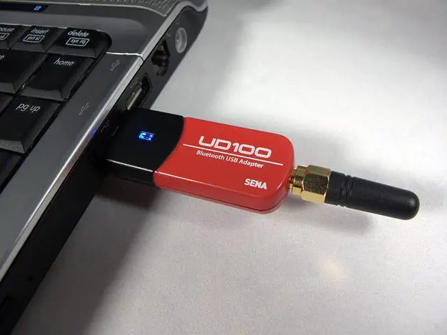 Alt view image 4 of 4 - Sena USB Bluetooth Adapter 300m Working Dist, UD100-G03 (300m Working Dist. Exchangeable Antenna, Bluesoleil Driver (Works with Microsoft Bluetooth Driver))