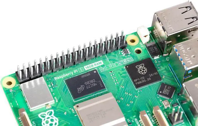 Alt view image 3 of 3 - Raspberry Pi 5 16GB RAM