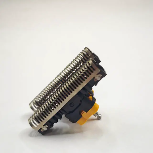 Alt view image 2 of 5 - Prewave Shaver Cutter Blades Replacement For Br**n 3&5 Series30B 31B 51B 51S 310 350 360 360 370 390