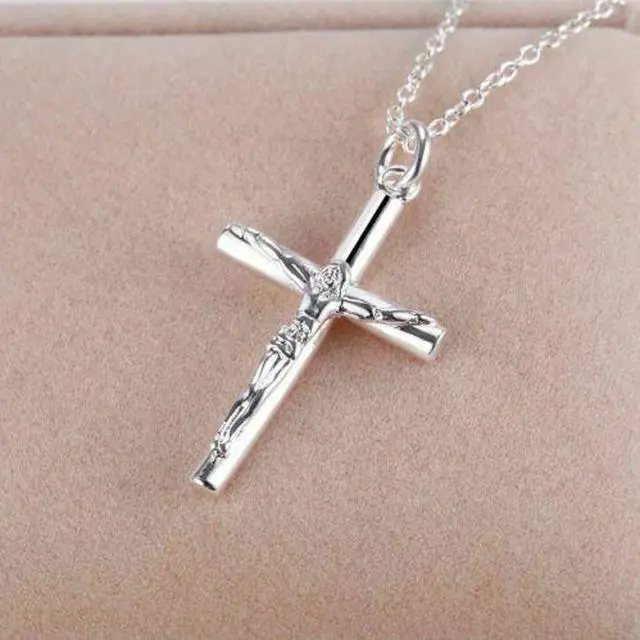 Alt view image 2 of 4 - 925 Silver Plated Women's Crucifix Catholic Cross Pendant Necklace N5