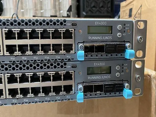 Main image of Juniper EX4300-48T 48-Port Gigabit Ethernet POE+ Network Switch,4X4SFP Module Q.