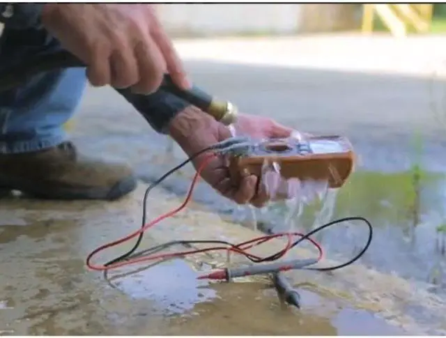 Alt view image 7 of 7 - 13070T - MULTIMETER DIGITAL 10A W/BASIC CATIII 600V TRUE RMS IP67