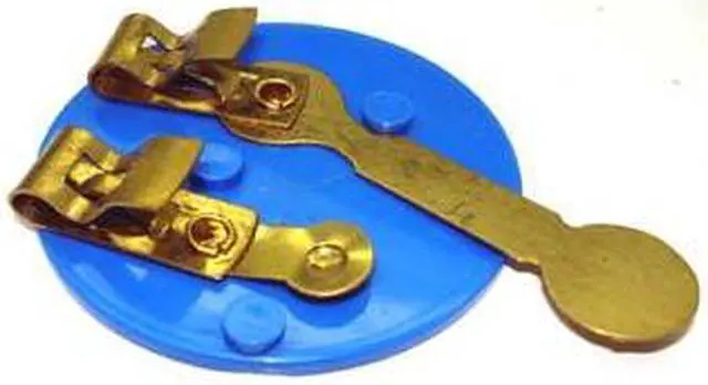 Main image of EL370-0000 - LEVER SWITCH W/FAHNSTOCK CLIPS