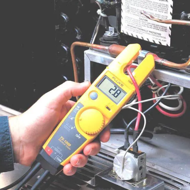 Alt view image 3 of 5 - T5-1000 - MULTIMETER DIGITAL CLAMP AC/DC 1000V 100A AC AMP CONTINUITY