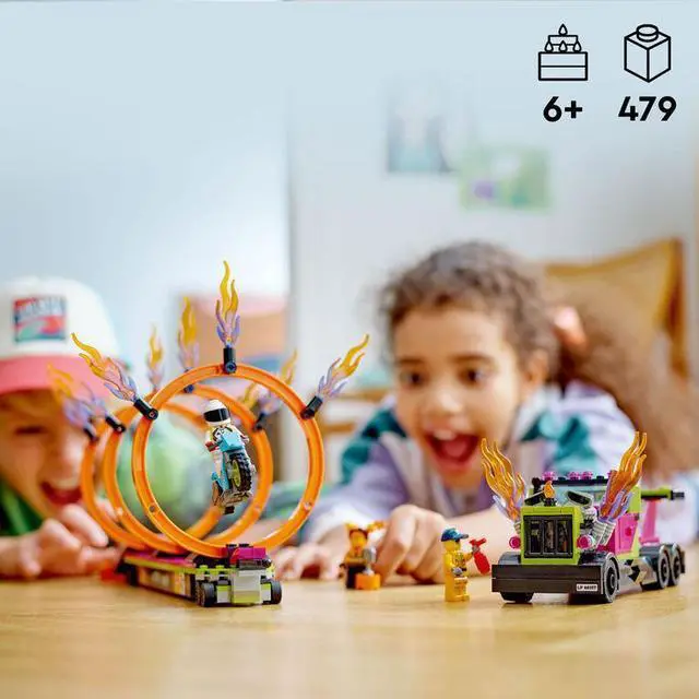 Alt view image 2 of 7 - 60357 - STUNT TRUCK AND RING OF FIRE CHALLENGE-CITY 479PC/SET